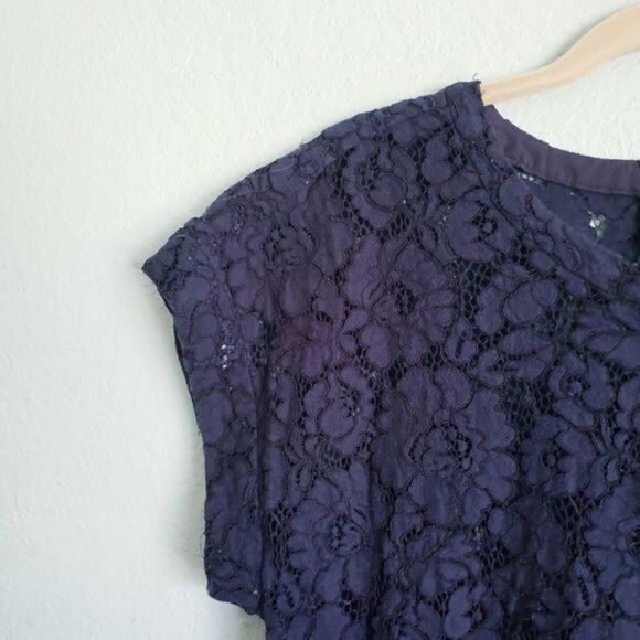 Lace Top‎ - Picture 3 of 7